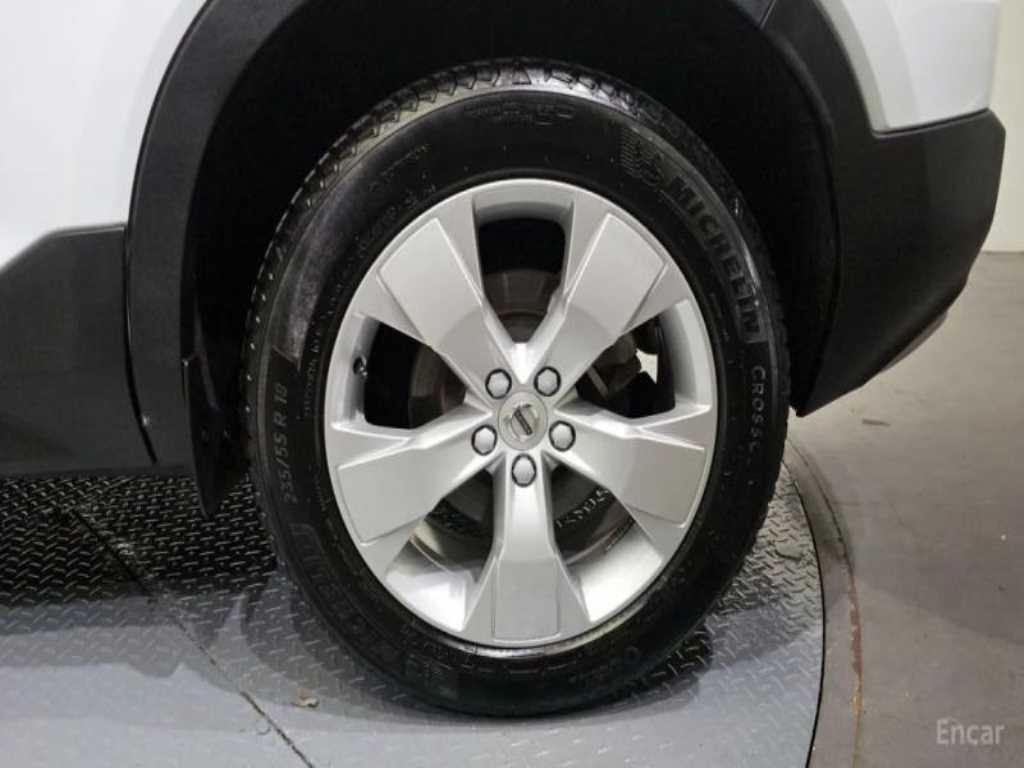 볼보 XC40 B4 AWD R-디자인 이미지 5