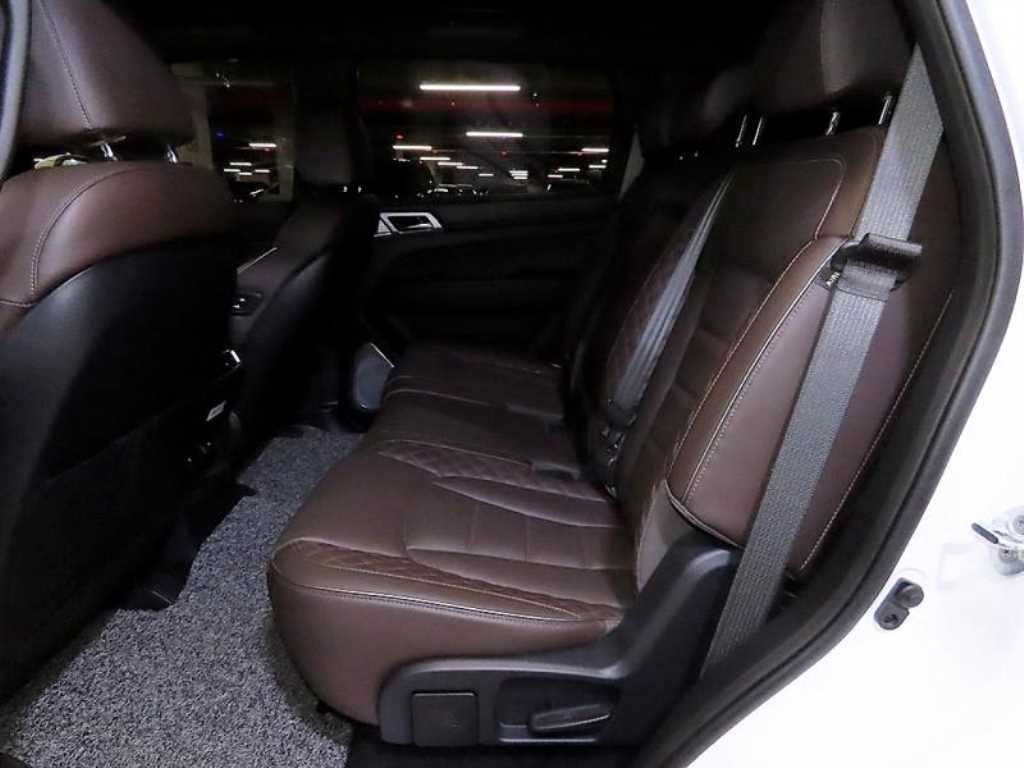 KG모빌리티(쌍용) 렉스턴 올 뉴 렉스턴 (Y450) 디젤 2.2 4WD 마스터 이미지 7