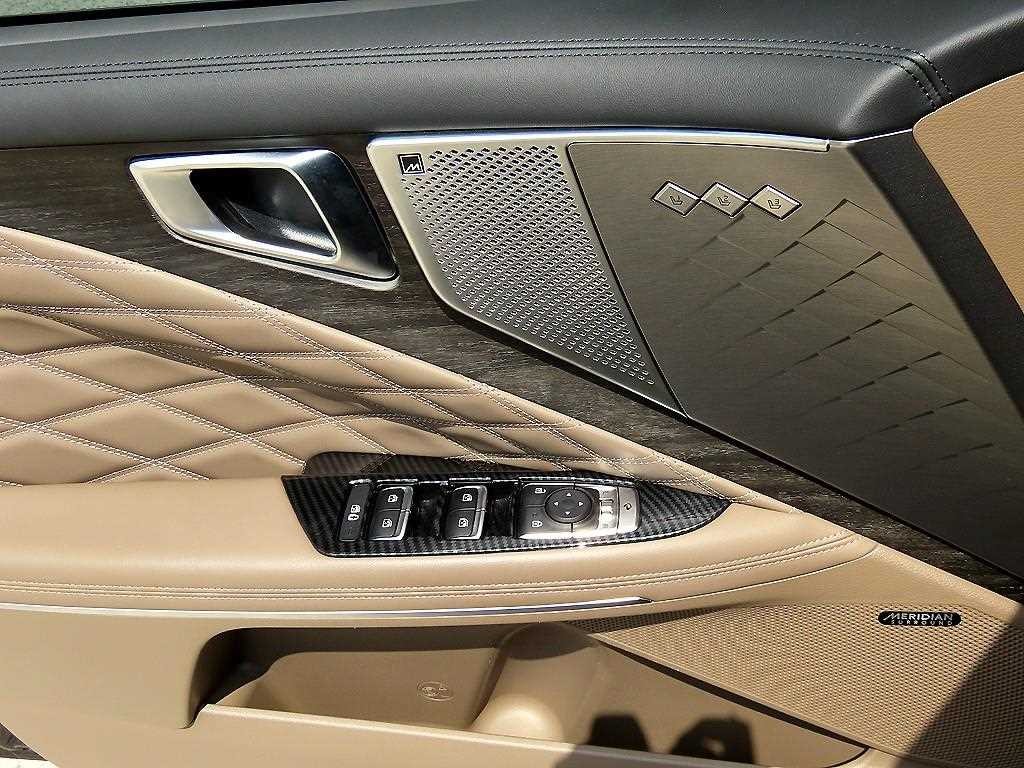 기아 K8 3.5 4WD 플래티넘 이미지 12