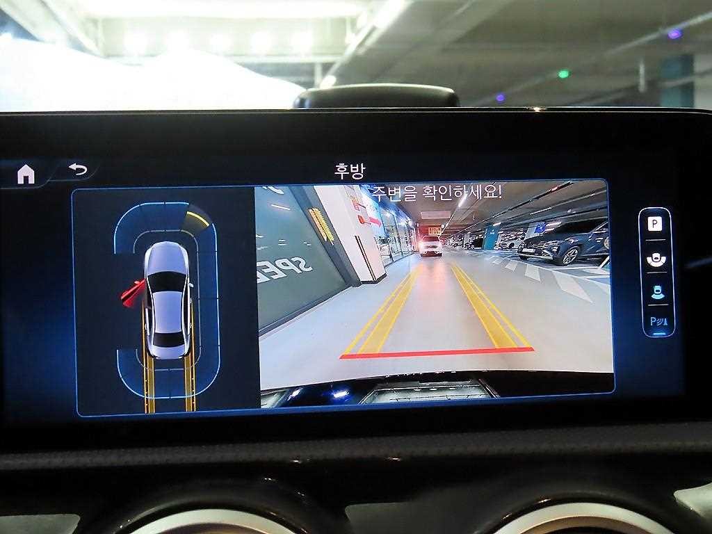 벤츠 A 클래스 A클래스 W177 A220 세단 이미지 13