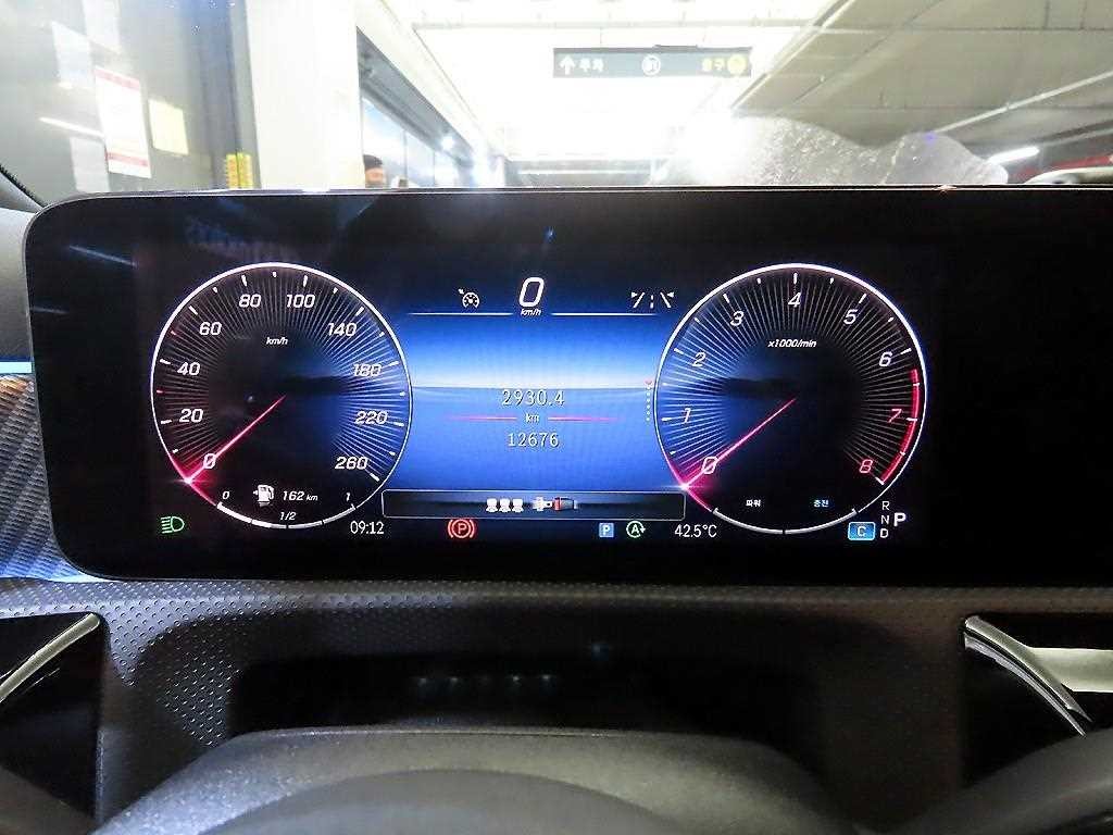 벤츠 A 클래스 A클래스 W177 A220 세단 이미지 9