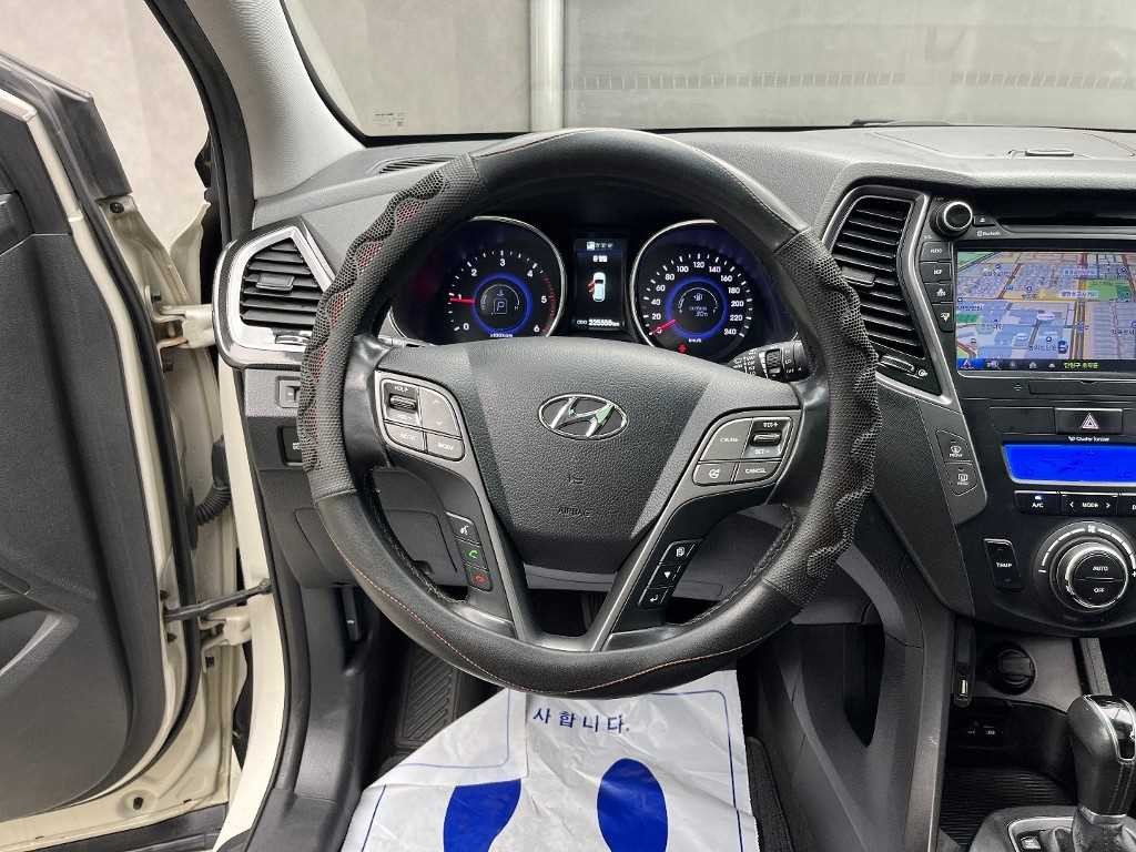 현대 싼타페 싼타페 DM 디젤 4WD 2.2 익스클루시브 이미지 9