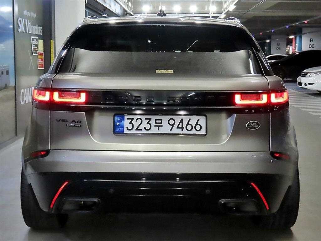 랜드로버 레인지로버 벨라 3.0 D300 R-다이나믹 HSE 이미지 5