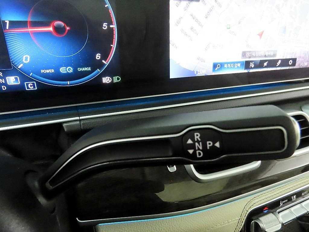 벤츠 GLE 클래스 GLE 클래스 W167 GLE 300d 4MATIC 이미지 10