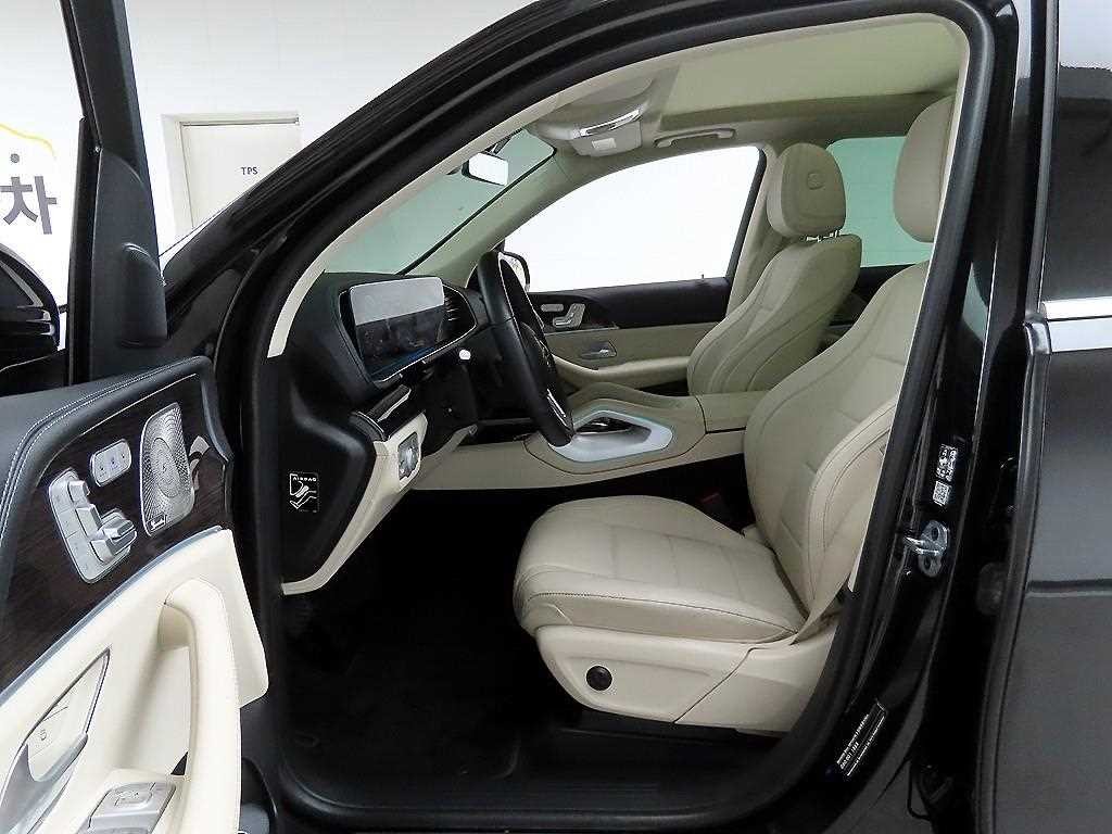 벤츠 GLE 클래스 GLE 클래스 W167 GLE 300d 4MATIC 이미지 12