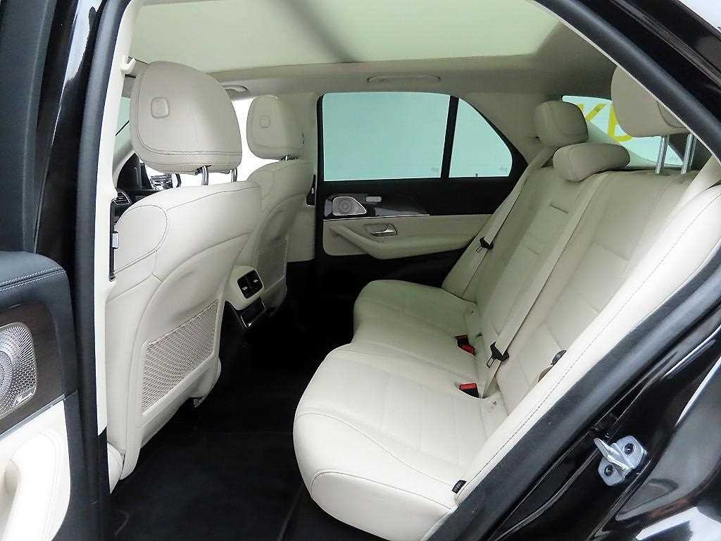 벤츠 GLE 클래스 GLE 클래스 W167 GLE 300d 4MATIC 이미지 13
