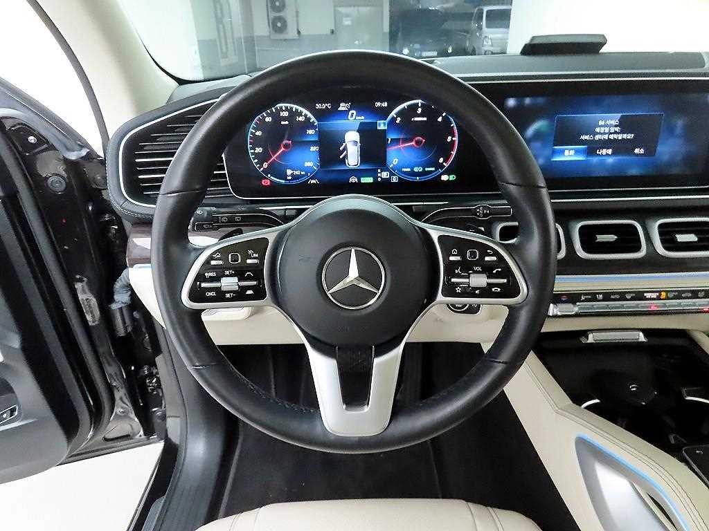 벤츠 GLE 클래스 GLE 클래스 W167 GLE 300d 4MATIC 이미지 7
