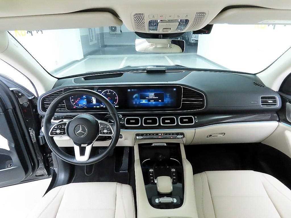벤츠 GLE 클래스 GLE 클래스 W167 GLE 300d 4MATIC 이미지 8