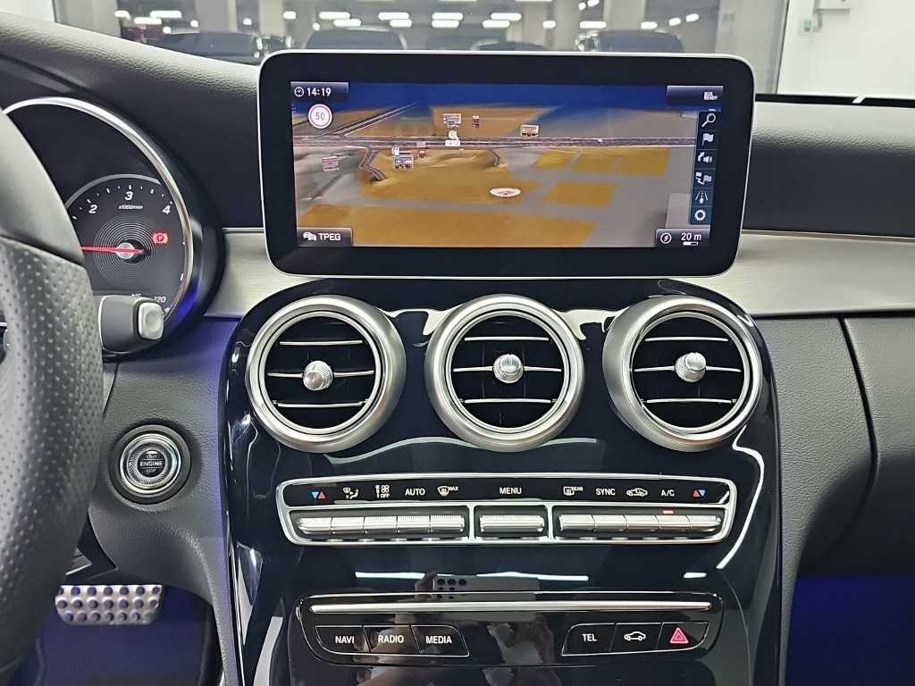 벤츠 C 클래스 C클래스 W205 C220 d 4MATIC 쿠페 이미지 10