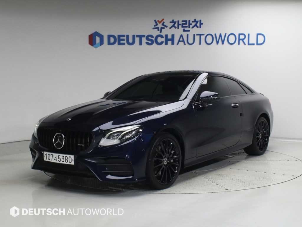 벤츠 E 클래스 E-클래스 W213 E450 4MATIC 쿠페 이미지 2