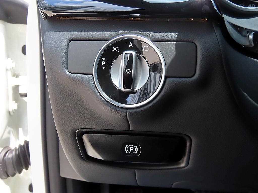 벤츠 CLS 클래스 CLS클래스 W218 CLS 63 AMG 이미지 12