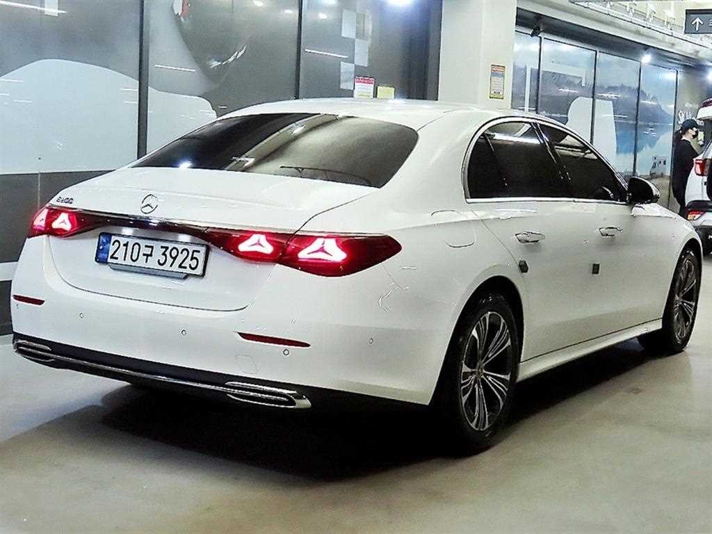 벤츠 E 클래스 E-클래스 W214 E200 아방가르드 리미티드 이미지 4