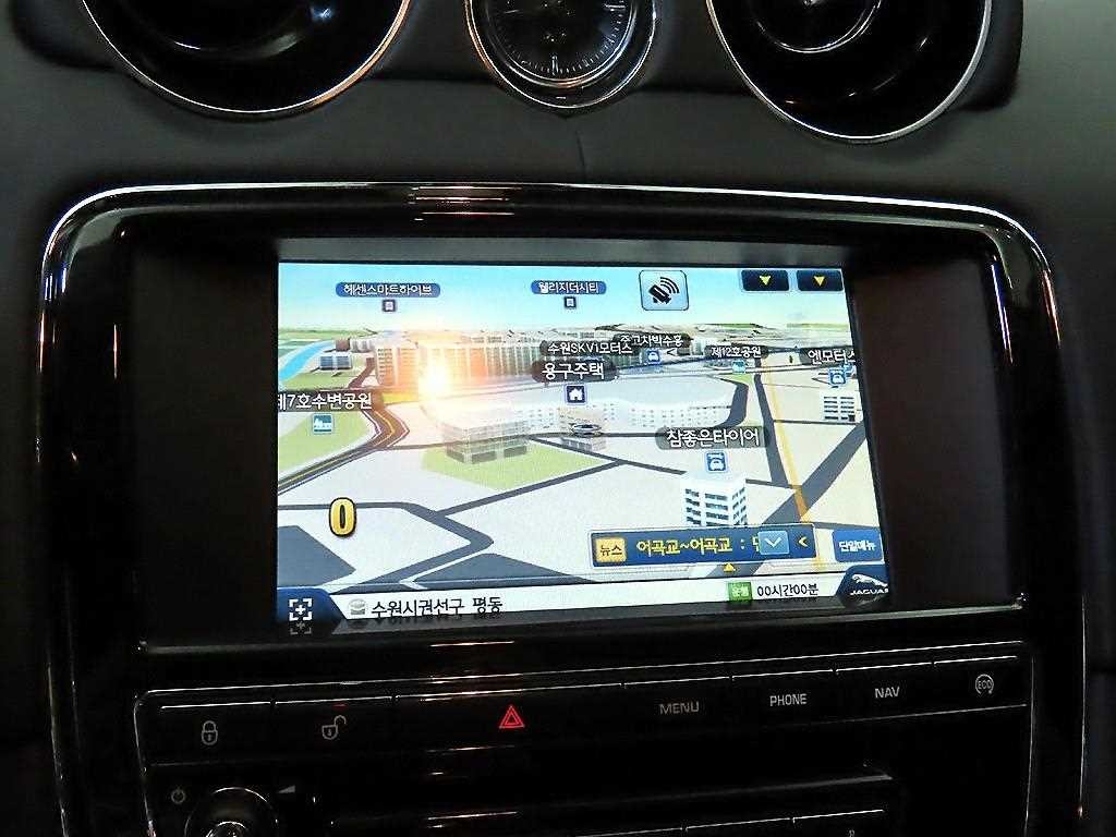 재규어 XJ XJ (X351) 3.0 SC 프리미엄 럭셔리 LWB 이미지 13