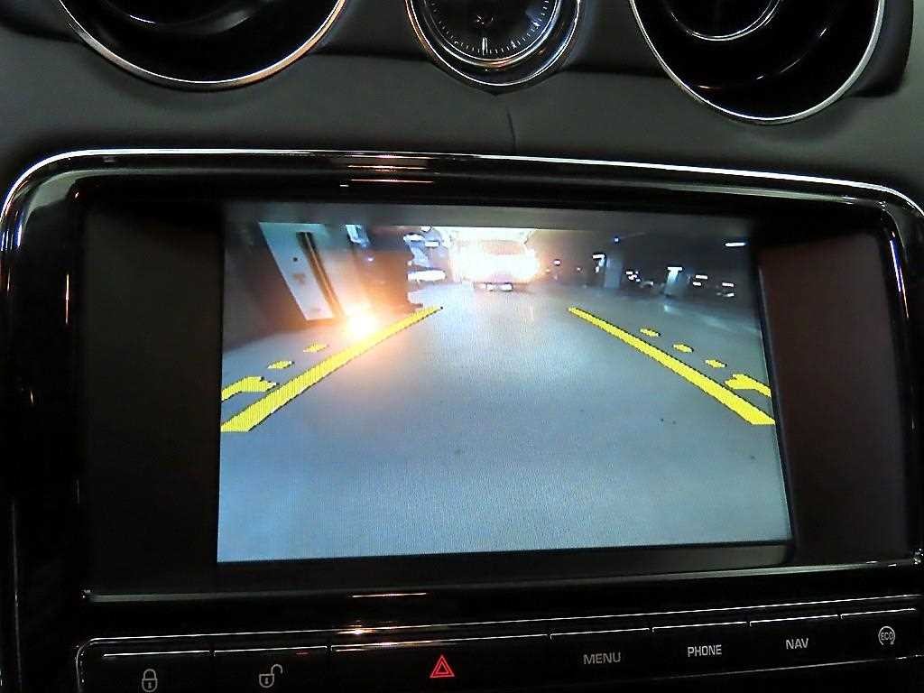 재규어 XJ XJ (X351) 3.0 SC 프리미엄 럭셔리 LWB 이미지 14