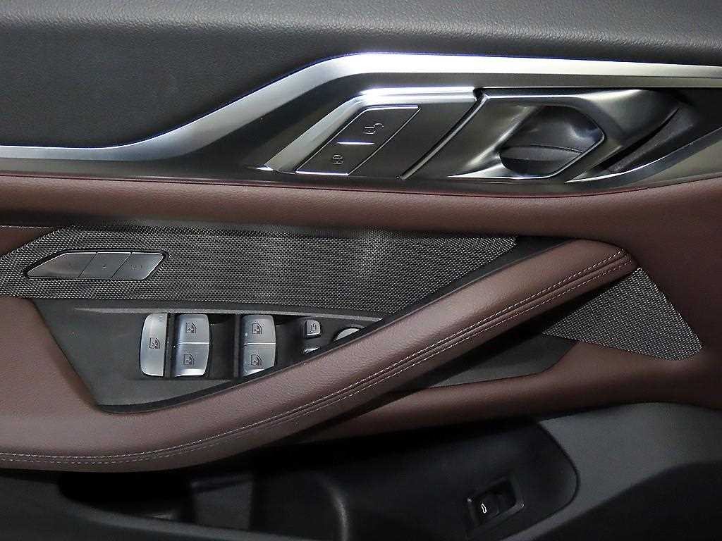 BMW 4시리즈 4시리즈 (G22) 420d 그란쿠페 M 스포츠 퍼스트 에디션 이미지 13