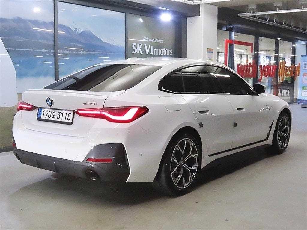 BMW 4시리즈 4시리즈 (G22) 420d 그란쿠페 M 스포츠 퍼스트 에디션 이미지 4