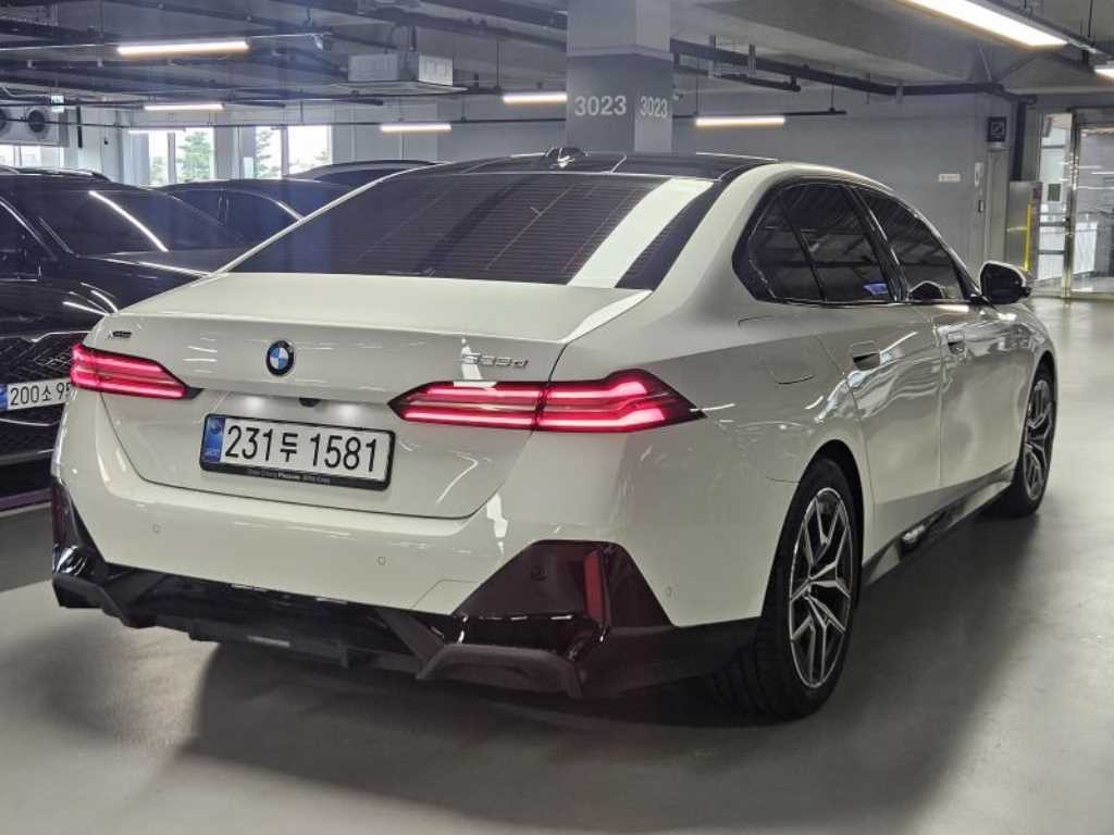 BMW 5시리즈 5시리즈 (G60) 523d xDrive 기본형 이미지 6