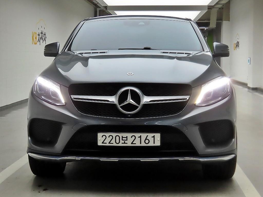 벤츠 GLE 클래스 GLE 클래스 W166 GLE 350 d 4MATIC 쿠페 이미지 1