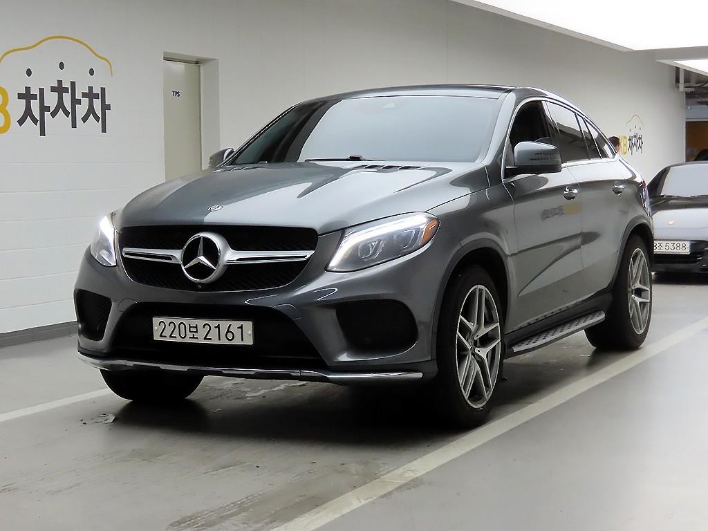벤츠 GLE 클래스 GLE 클래스 W166 GLE 350 d 4MATIC 쿠페 이미지 2
