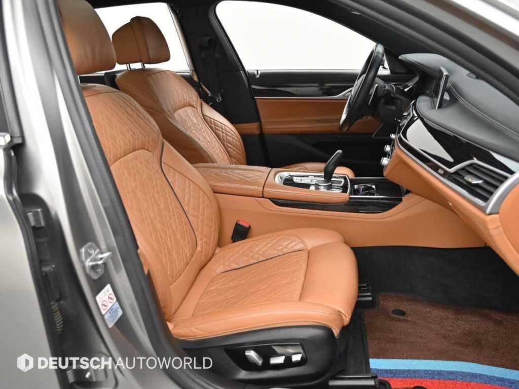BMW 7시리즈 7시리즈 (G11) 740Li xDrive M SPORT 스포츠 이미지 10