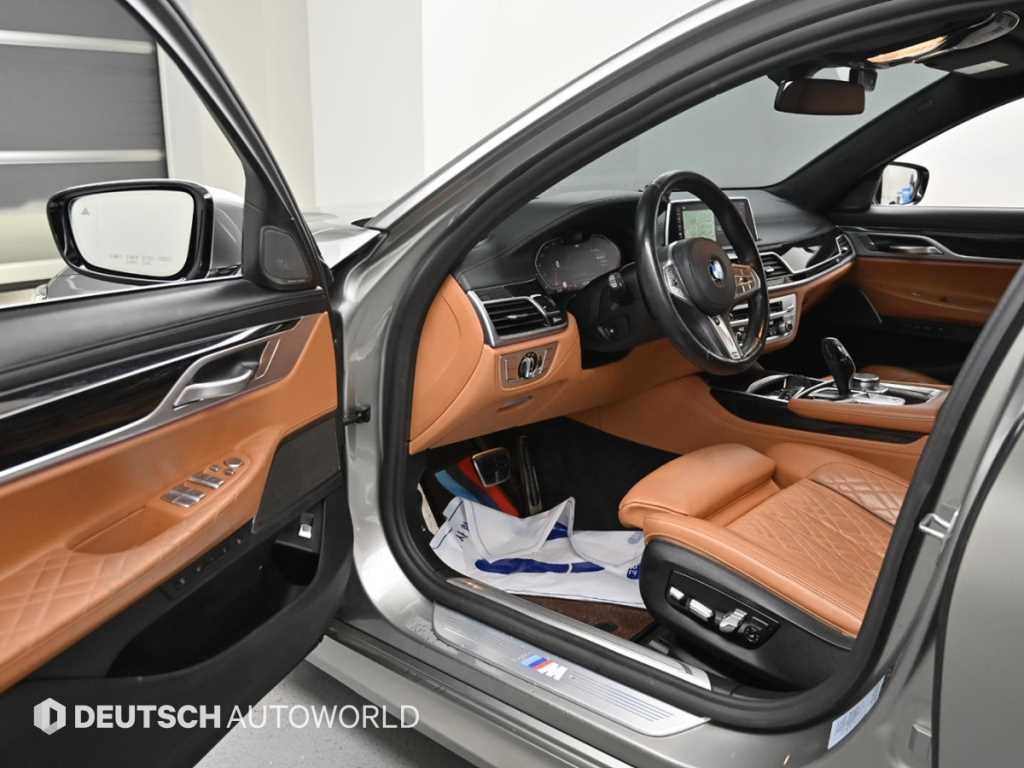BMW 7시리즈 7시리즈 (G11) 740Li xDrive M SPORT 스포츠 이미지 11