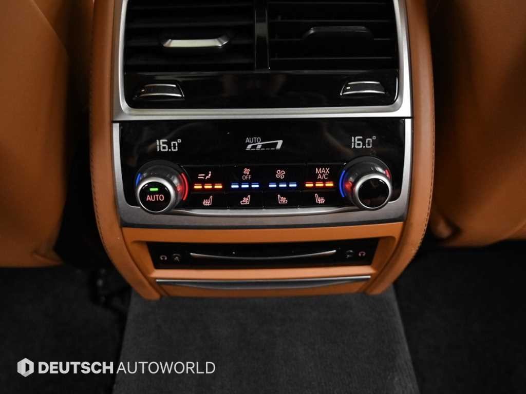 BMW 7시리즈 7시리즈 (G11) 740Li xDrive M SPORT 스포츠 이미지 16