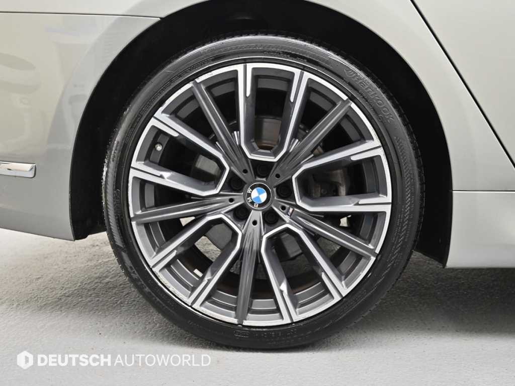 BMW 7시리즈 7시리즈 (G11) 740Li xDrive M SPORT 스포츠 이미지 5