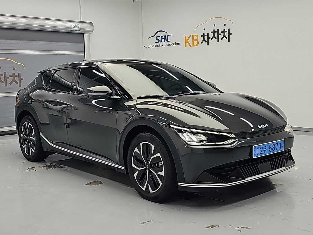 기아 EV6 롱레인지 AWD 에어 이미지 4
