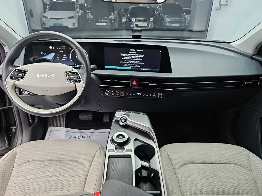 기아 EV6 롱레인지 AWD 에어 이미지 7