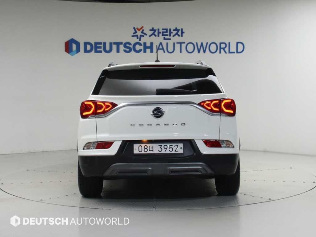 KG모빌리티(쌍용) 코란도 뷰티풀코란도 2WD 디젤 1.6 판타스틱 이미지 4