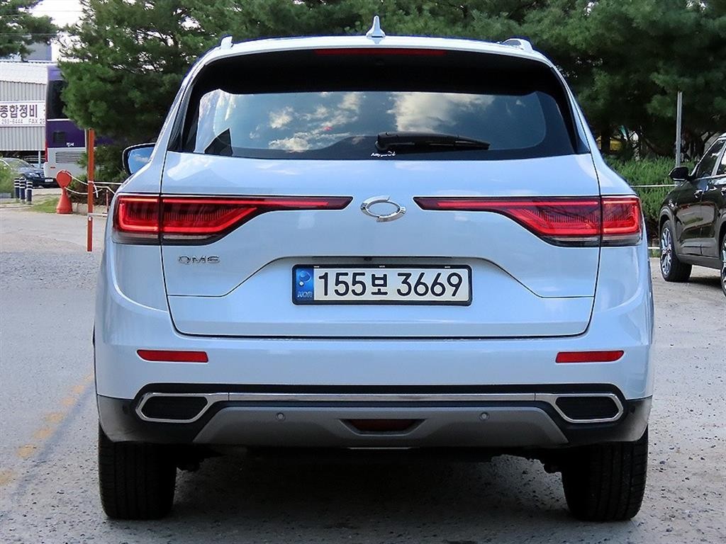 르노코리아(삼성) QM6 더뉴QM6 2.0 LPe RE 시그니처 2WD 이미지 4