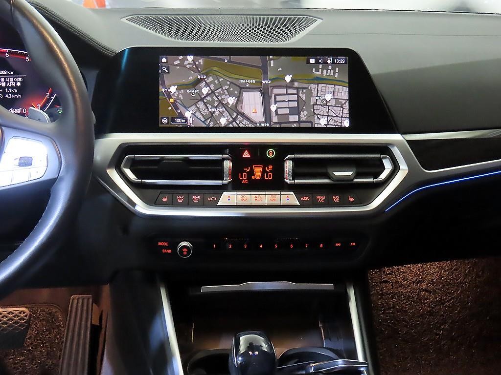 BMW 3시리즈 3시리즈 (G20) 320i 투어링 럭셔리 이미지 11