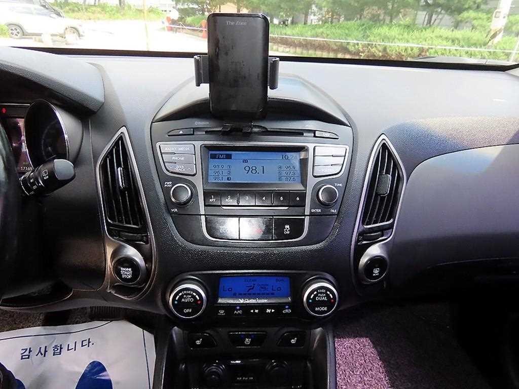 현대 투싼 뉴 투싼iX 디젤(E-VGT)2WD 모던 이미지 13