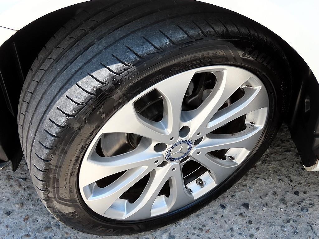 벤츠 E 클래스 E-클래스 W213 E220d 익스클루시브 이미지 20