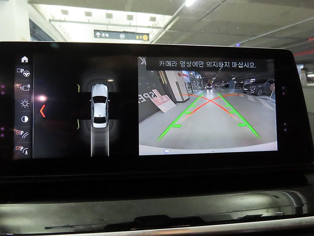 BMW 5시리즈 5시리즈 (G30) 520d 럭셔리 스페셜 에디션 이미지 13
