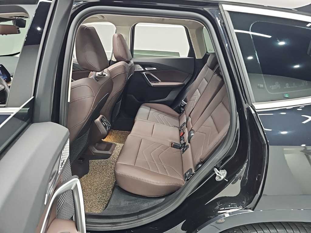 BMW X1 X1 (U11) sDrive 20i xLine 이미지 12