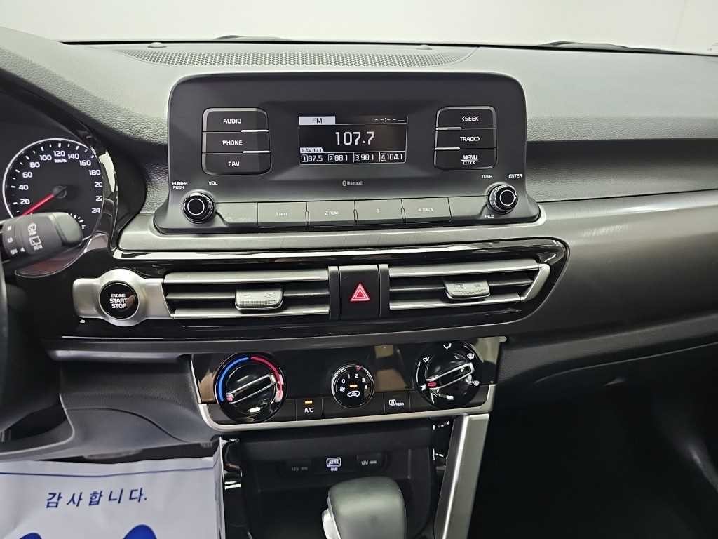 기아 셀토스 디젤 1.6 2WD 프레스티지 이미지 11