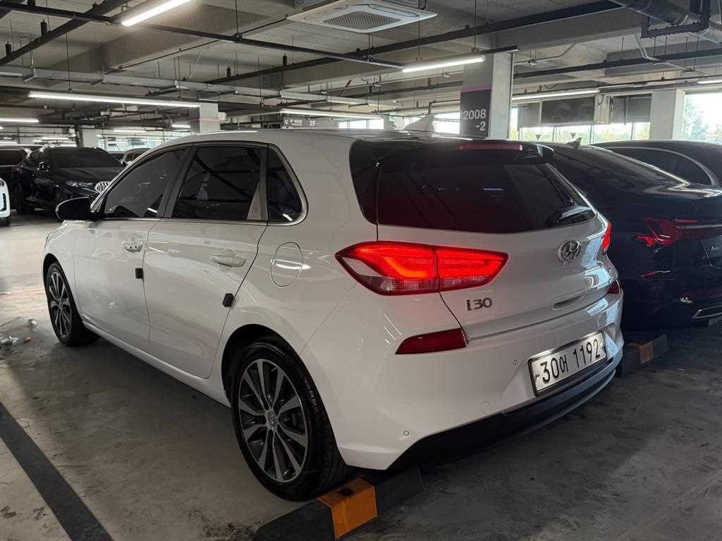 현대 i30 i30 (PD) 1.6 디젤 프리미엄 이미지 4