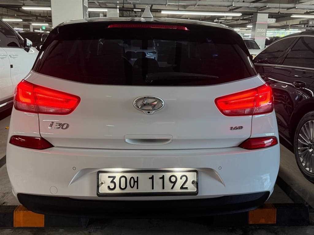 현대 i30 i30 (PD) 1.6 디젤 프리미엄 이미지 5