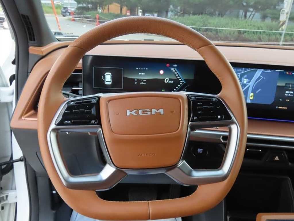 KG모빌리티(쌍용) 토레스 더 뉴 토레스 하이브리드 T7 2WD 이미지 10