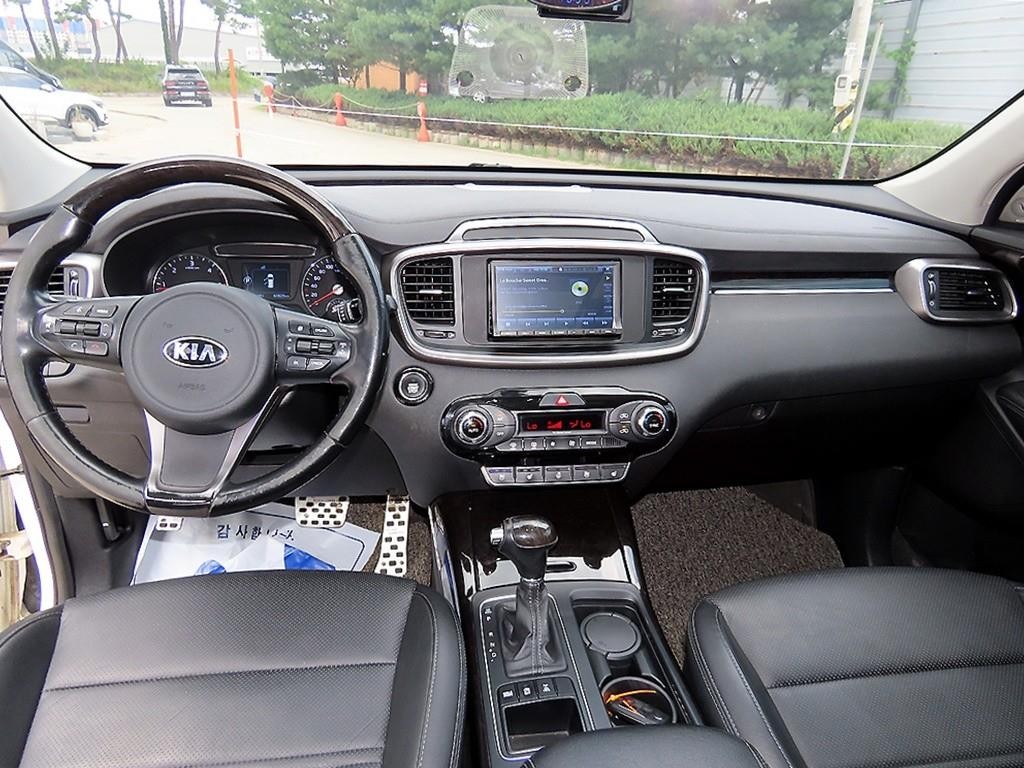 기아 쏘렌토 올 뉴 쏘렌토 디젤 4WD 2.0 프레스티지 이미지 7