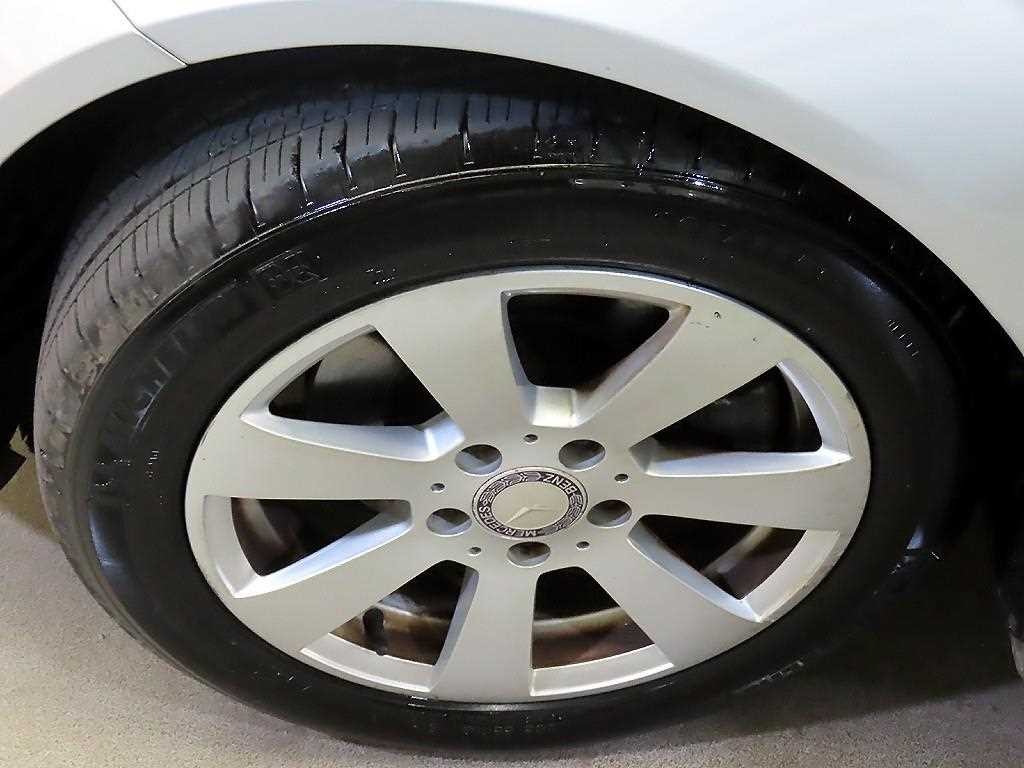 벤츠 C 클래스 C클래스 W204 C200 CGI 이미지 18