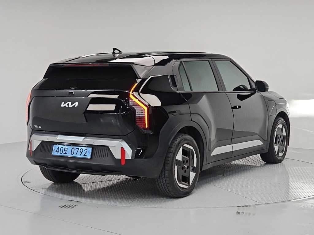 기아 EV3 롱레인지 2WD 에어 이미지 4