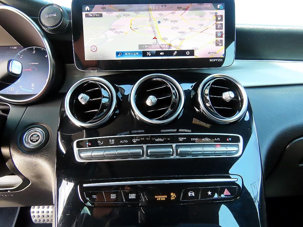 벤츠 GLC 클래스 GLC클래스 X253 GLC 220 d 4MATIC 쿠페 이미지 13