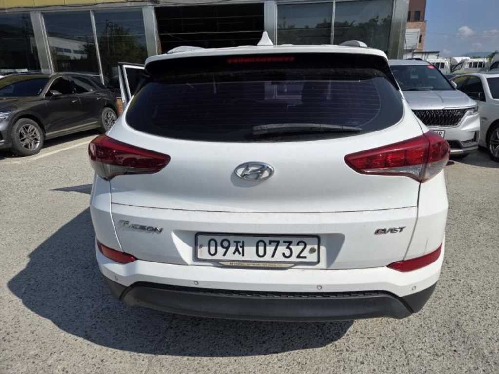 현대 투싼 올뉴투싼 디젤 1.7 2WD 모던 이미지 4