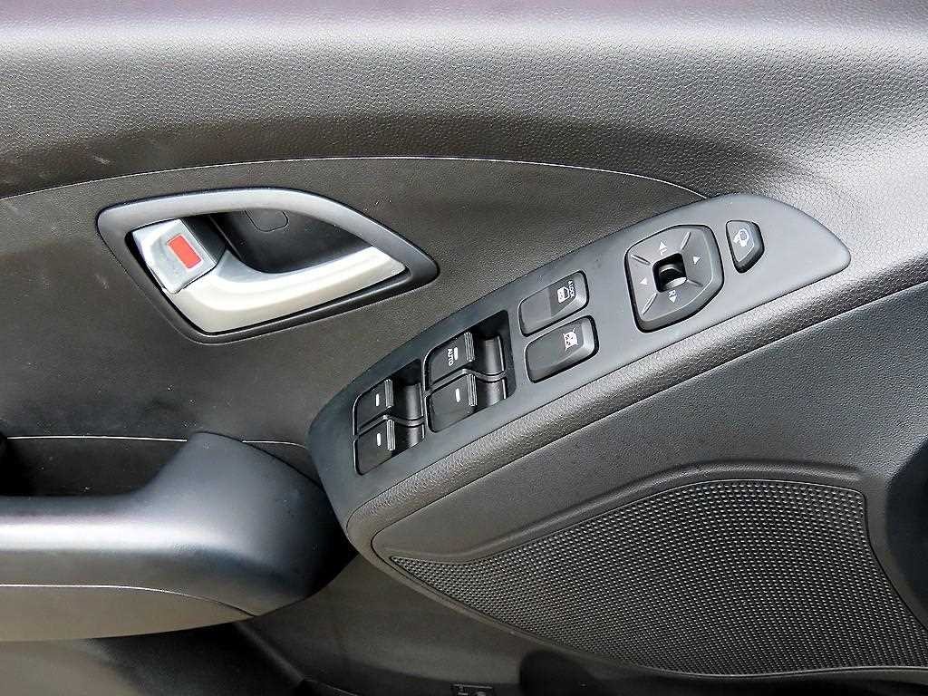 현대 투싼 뉴 투싼iX 디젤(E-VGT)4WD 스마트 스페셜 이미지 11