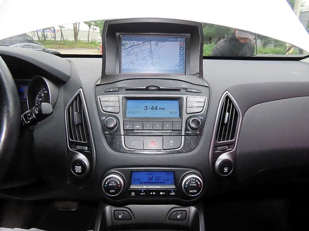 현대 투싼 뉴 투싼iX 디젤(E-VGT)4WD 스마트 스페셜 이미지 13