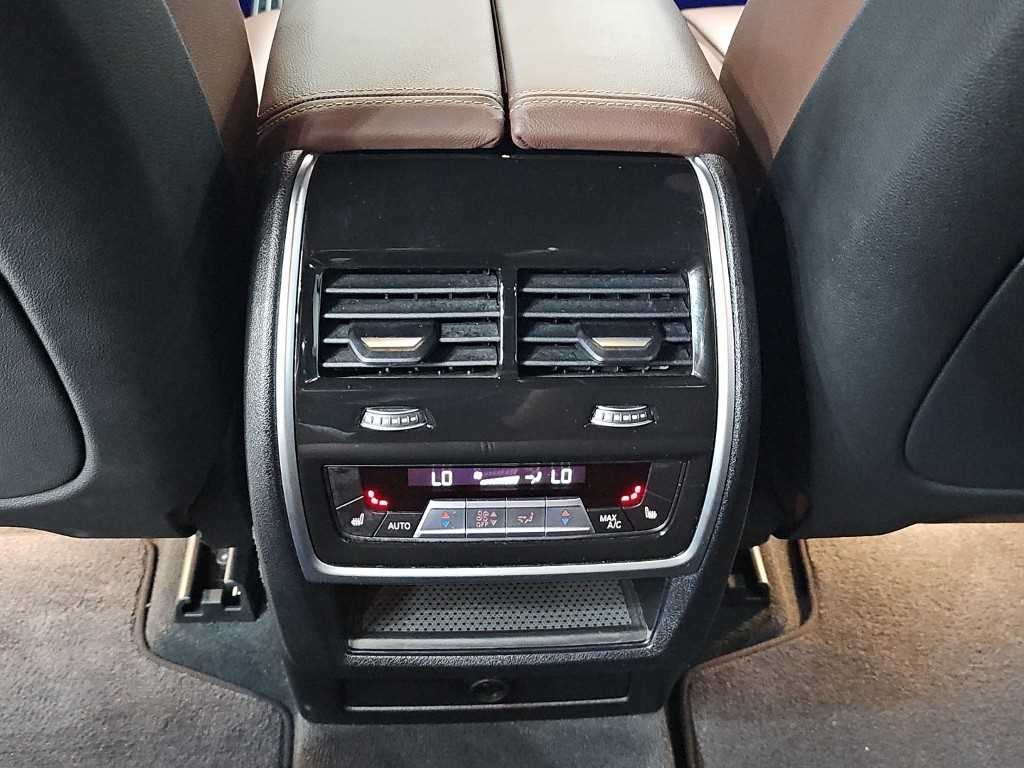 BMW X5 X5 (G05) M50i 이미지 14