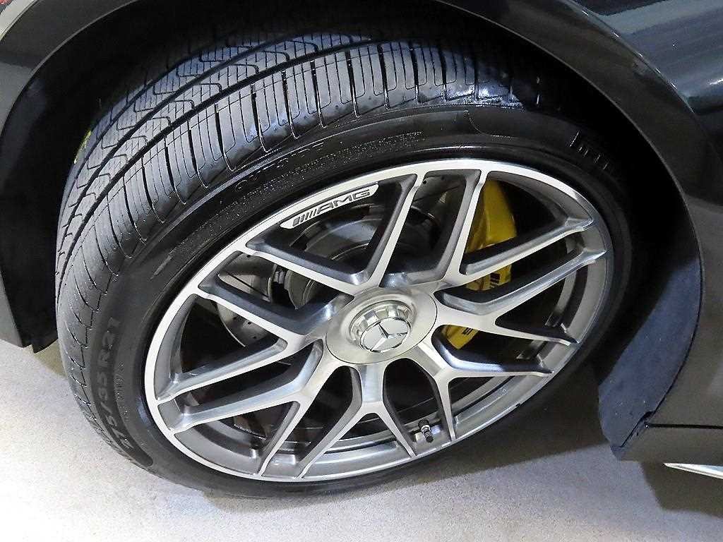 벤츠 AMG GT 4도어 43 4MATIC+ 다이나믹 이미지 20