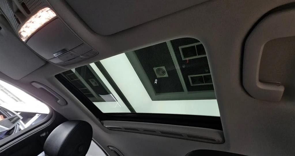 벤츠 C 클래스 C클래스 W205 C200 d 이미지 16